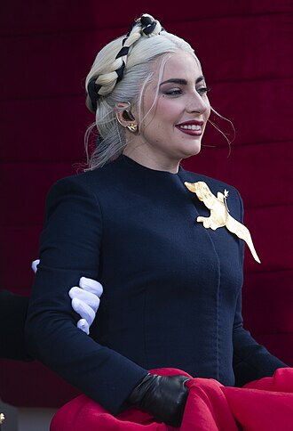 Lady Gaga, left-handed pianist and singer